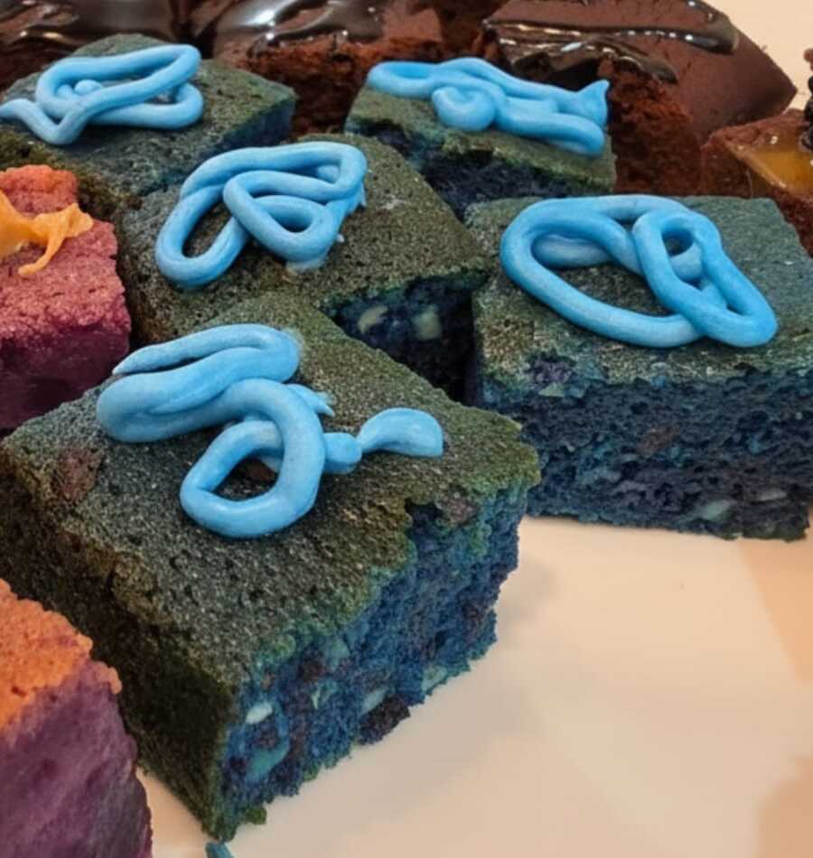 The Crash Blue Fugies with blueberry and cheese coating